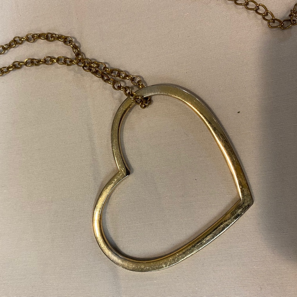 GOLD HEART PENDANT - Picture 2 of 3